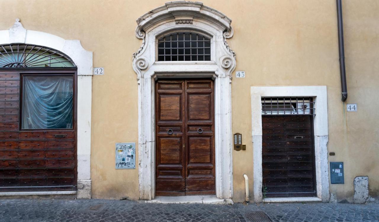 Quiet Trevi Fountain Apartment With Patio And Backyard Roma Dış mekan fotoğraf